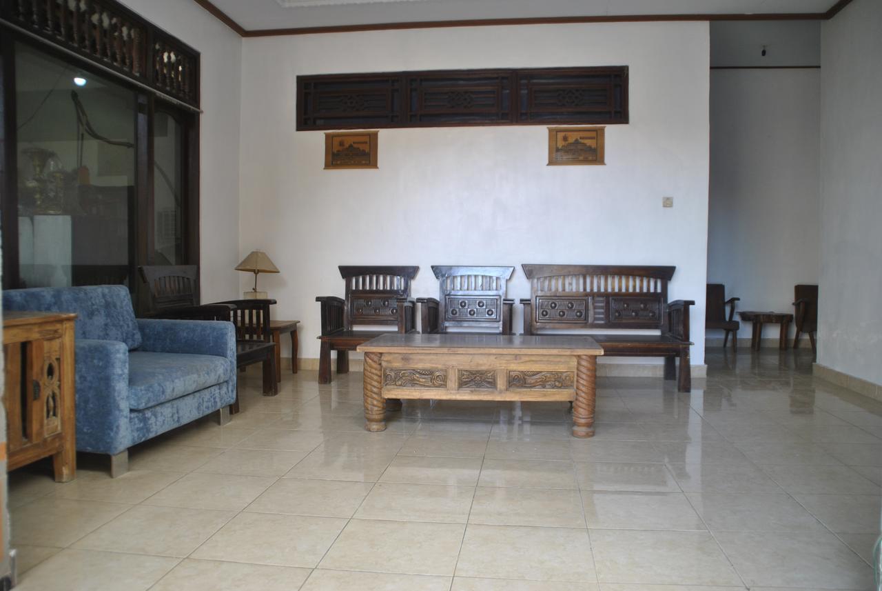 Budidin Homestay Canggu Екстериор снимка